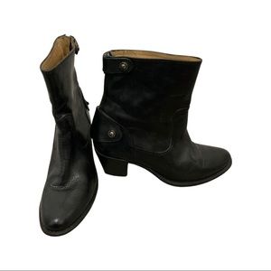 Frye Jackie Short Zip Boots Black Leather Size 9B